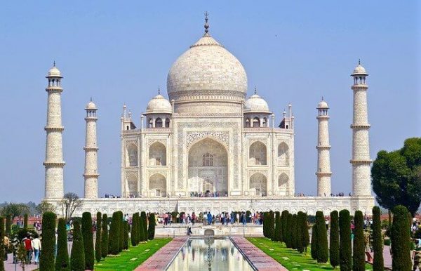 10 Destinos Com História - Taj Mahal
