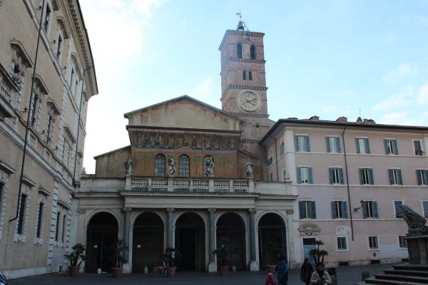 Meu top 10 de igrejas de Roma- Chiesa di Santa Maria in Trastevere
