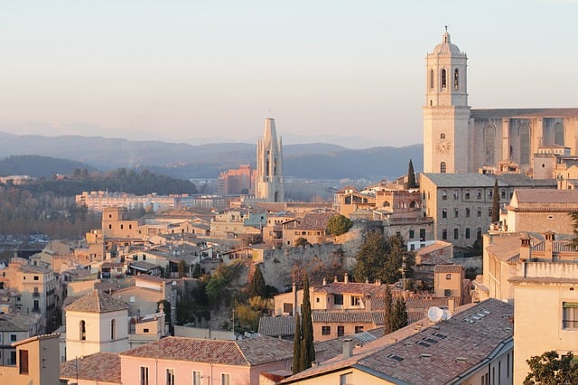 5 cidades fora do roteiro - Girona
