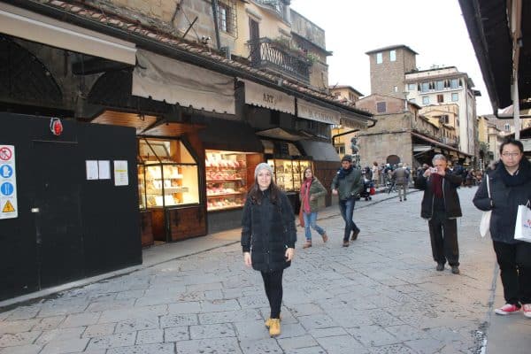 Eu a passear na Ponte Vecchio