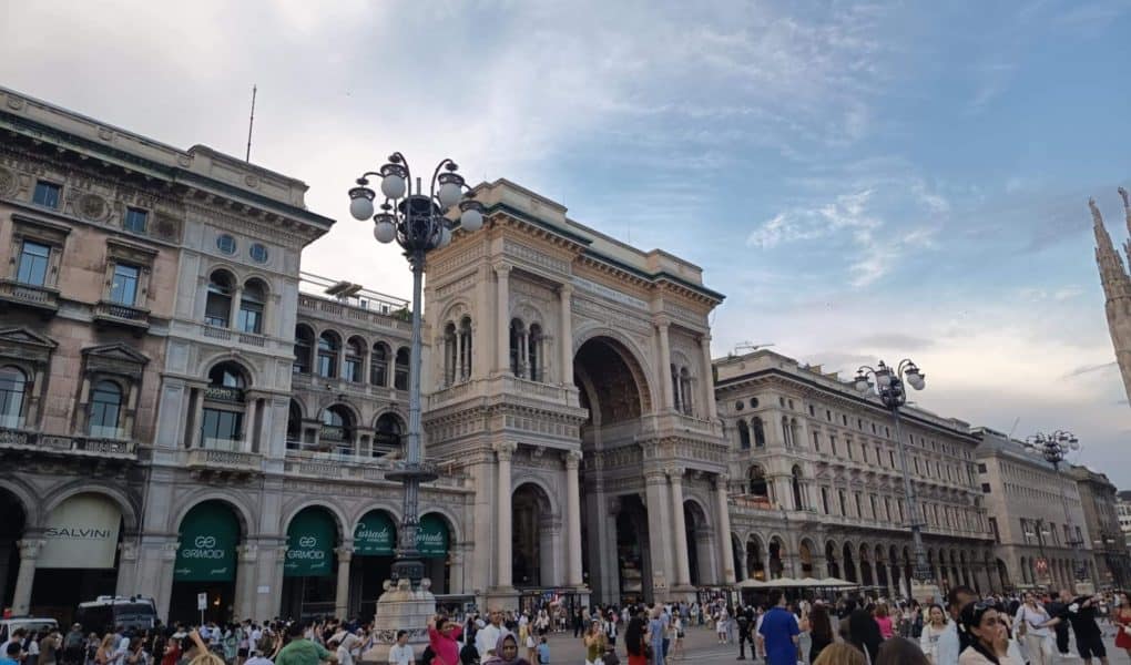 Entrada da Gallerias Vittorio Emanuele II
