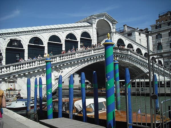 O Grande Canal e a Ponte de Rialto