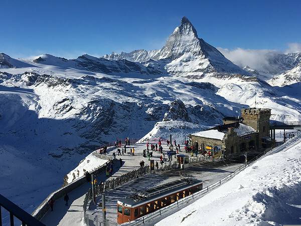 As 5 Aldeias de Neve Mais Mágicas do Mundo