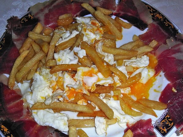 Huevos Rotos